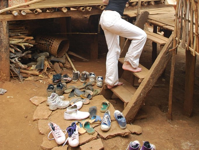 Removing shoes at the steps